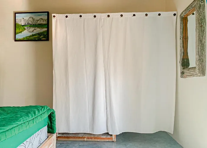 2 Bedroom With Swimming Pool In Balangan, Bali فيلة *